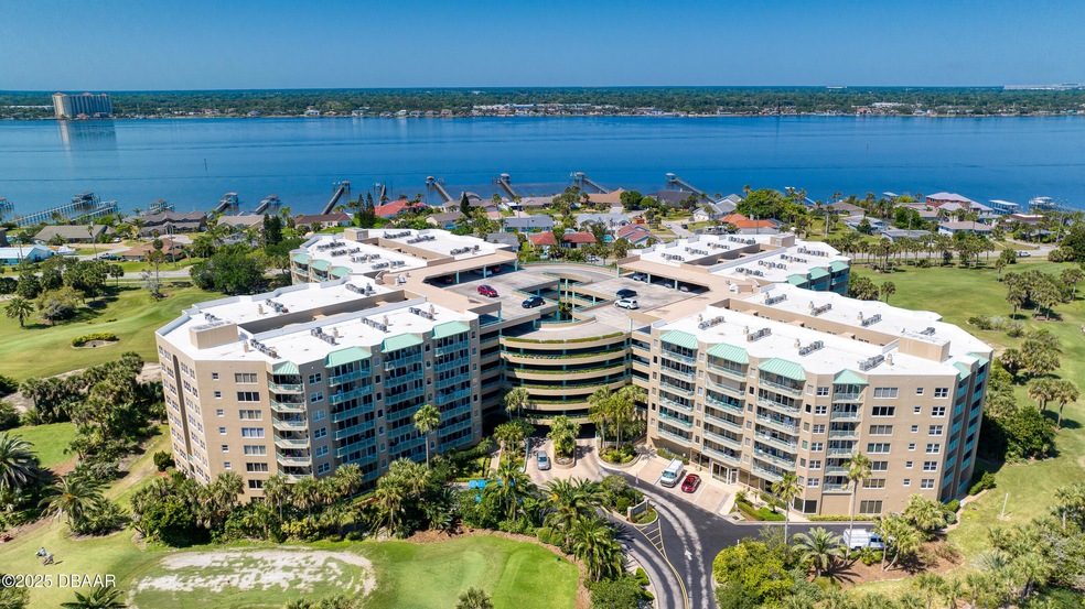 Drone_4OceansWestBlvd_5C7-1