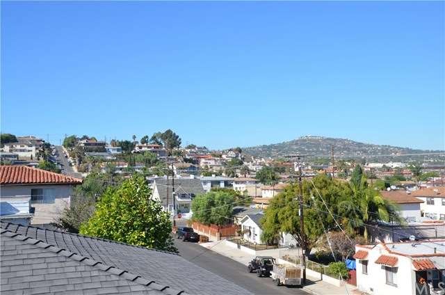 Rooftop View looking towards Palos Verdes Peninsul