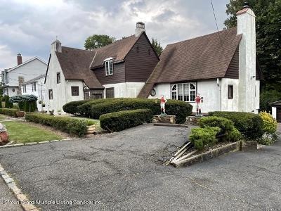 80 Highland Rd, Staten Island, NY 10308 - photo 1