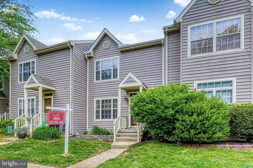 9322 Town Place Dr, Owings Mills, MD 21117 - photo 1