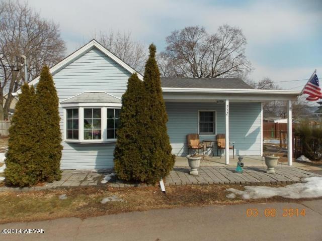 712 Rear Oak St, Bloomsburg, PA 17815 - photo 1
