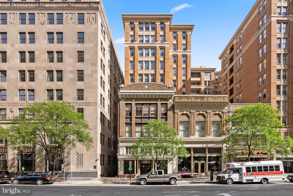 915 E St NW unit 414, Washington, DC 20004 - photo 1