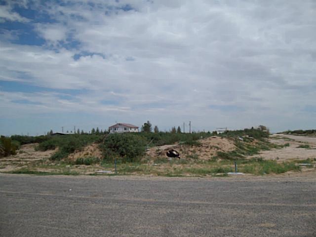 15270 Radlite Dr, El Paso, TX 79928 - photo 1