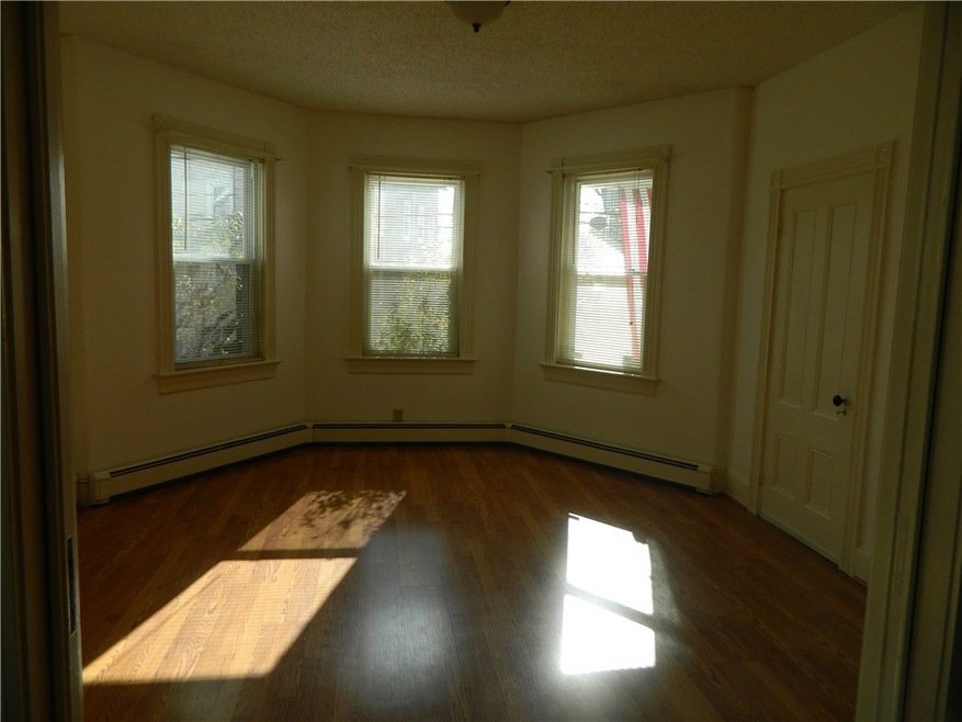 663 Weeden St unit 1, Pawtucket, RI 02860 - photo 1