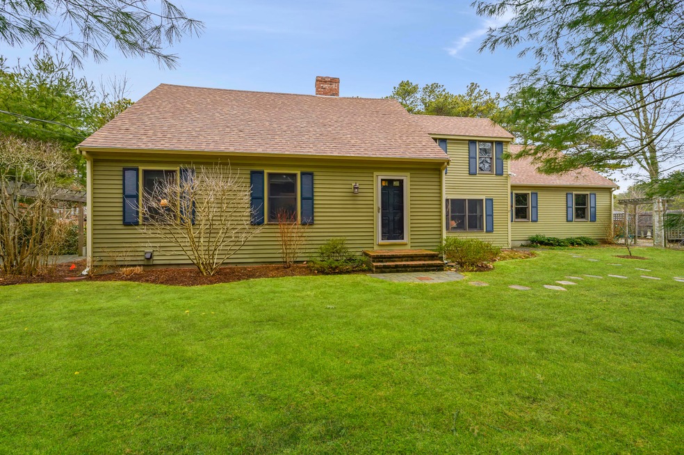 27 Nutmeg Ln, Eastham, MA 02642 - photo 1