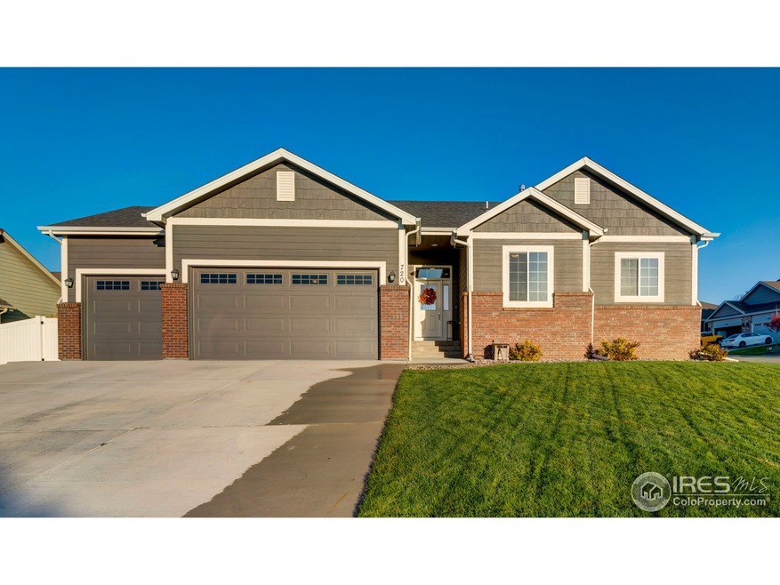 Check out the 3-D Virtual Tour!