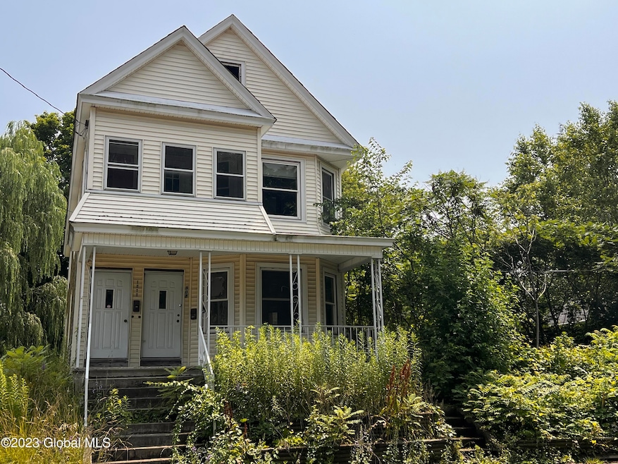 Sold $107,000 • Co-Listing Agent