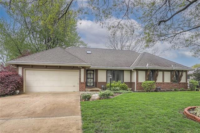 10706 W 54th St, Shawnee, KS 66203 - photo 1