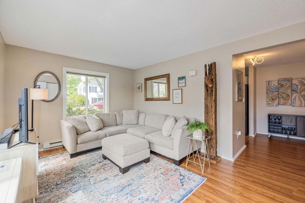 18 Ocean St unit 11, South Portland, ME 04106 - photo 1