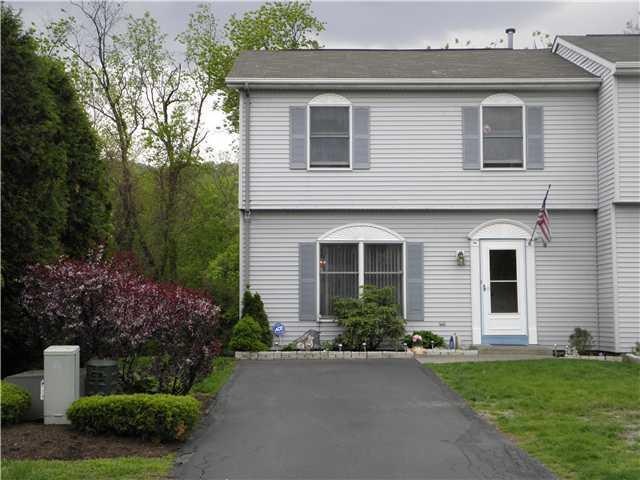 34 Komonchak Cir, West Haverstraw, NY 10993 - photo 1