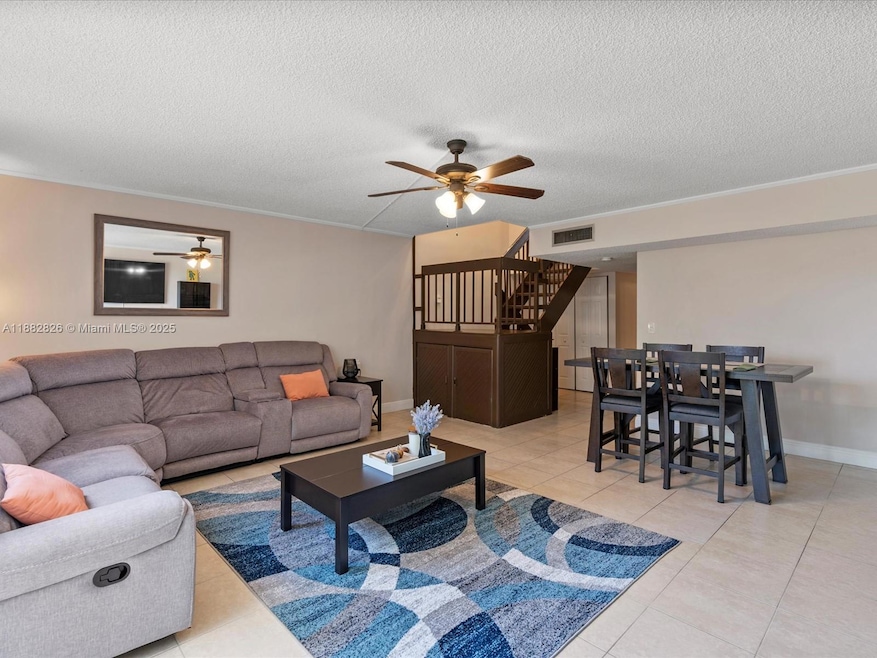 Lafayette Condominiums unit 28, Coral Springs, FL 33065 - photo 1