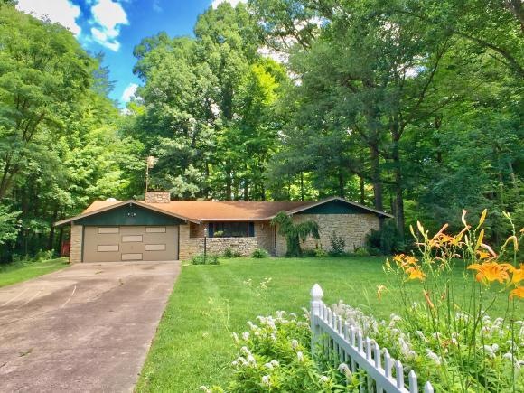 3749 E Lakeview Dr, Batesville, IN 47006 - photo 1