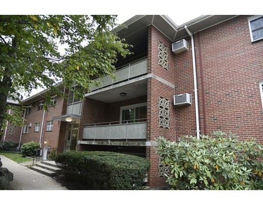 62 Jacqueline Rd unit 8, Waltham, MA 02452 - photo 1
