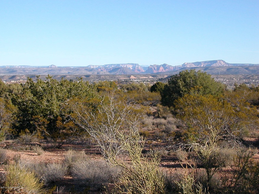 Beautiful, pristine acreage