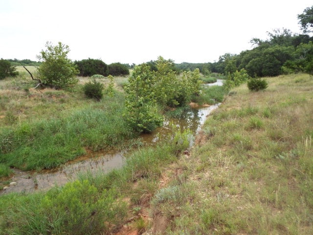 758 Upper Liveoak Rd, Fredericksburg, TX 78624 - photo 1