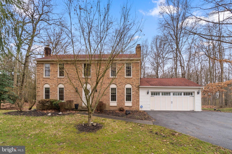 619 Tanglewood Dr, Sykesville, MD 21784 - photo 1