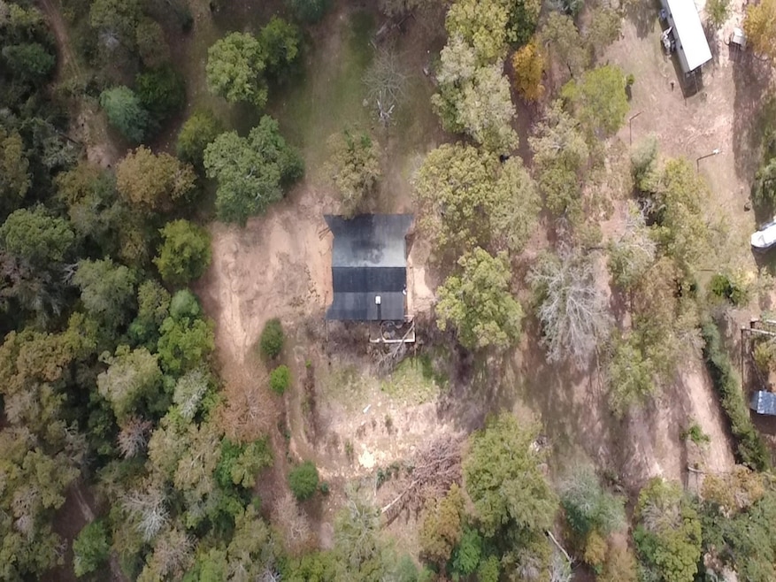 10695 Magnolia Dr, Conroe, TX 77303 - photo 1