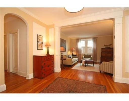 325 Tappan St unit 2, Brookline, MA 02445 - photo 1