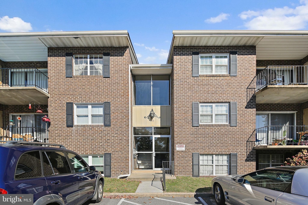 12 Cardor Ct unit 101, Nottingham, MD 21236 - photo 1