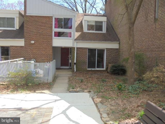 11547 Links Dr, Reston, VA 20190 - photo 1