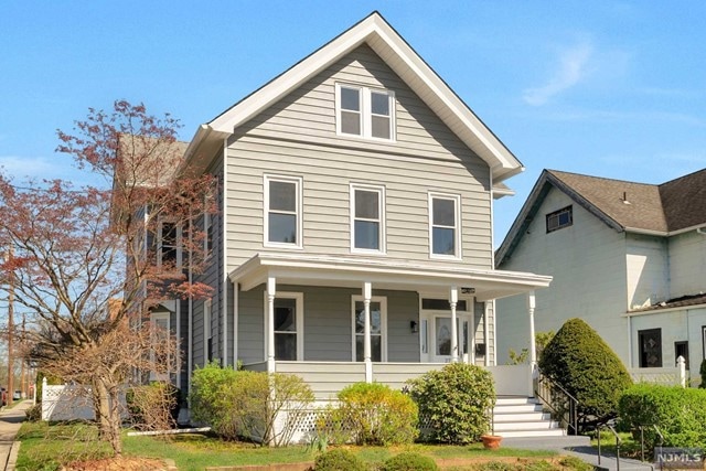 27 James St, Bergenfield, NJ 07621 - photo 1