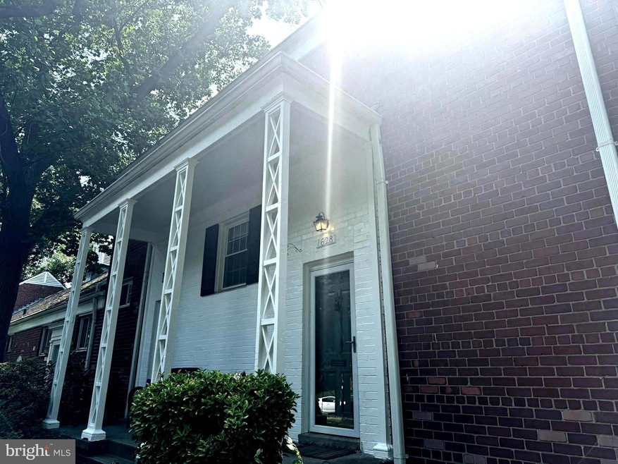 1628 Preston Rd, Alexandria, VA 22302 - photo 1