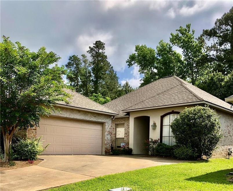 137 Lakeland Dr, Pineville, LA 71360 - photo 1