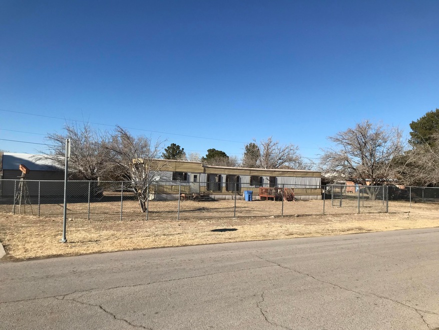 11493 Chisolm Trail Dr, Socorro, TX 79927 - photo 1