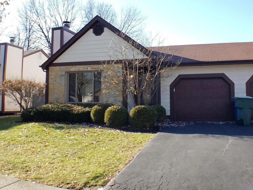 7621 Pickett Ln unit 2, Columbus, OH 43235 - photo 1