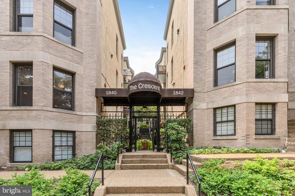 1842 California St NW unit 3B, Washington, DC 20009 - photo 1