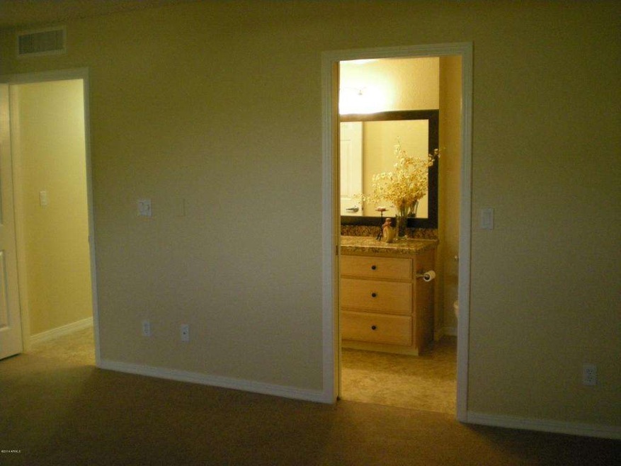 833 E Mountain View Rd, Phoenix, AZ 85020 - photo 1