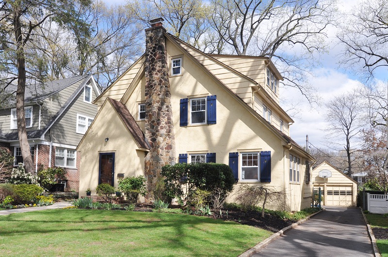 121 Westview Rd, Montclair, NJ 07043 - photo 1