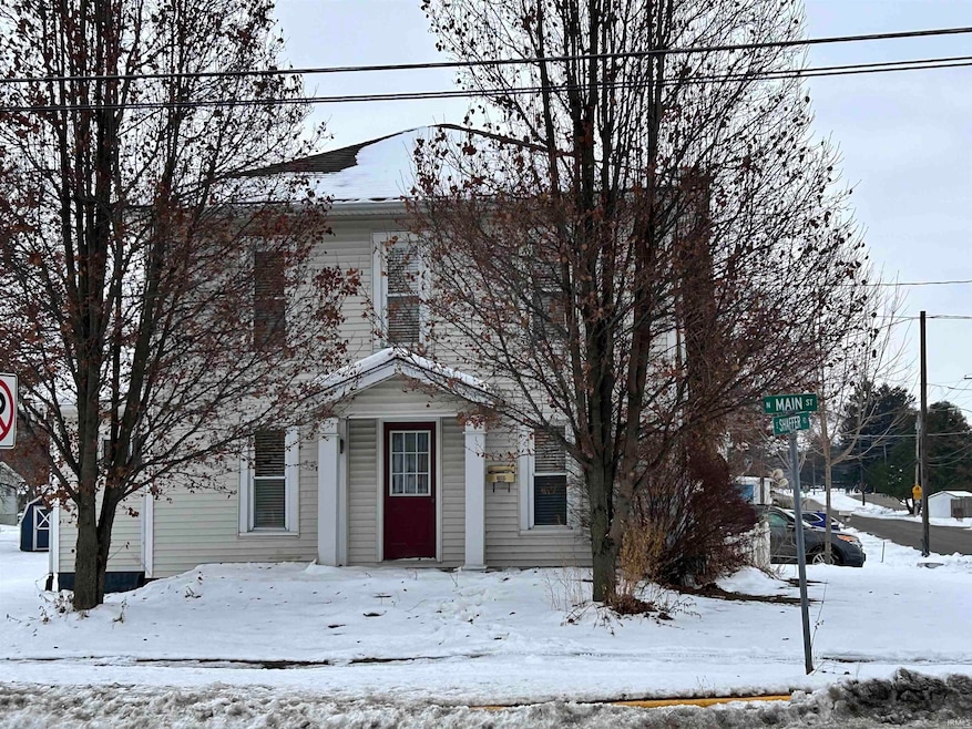 1002 N Main St, Bourbon, IN 46504 - photo 1