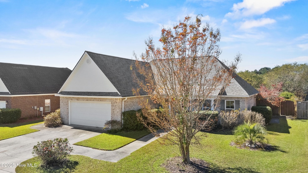 335 St Kitts Way, Winnabow, NC 28479 - photo 1