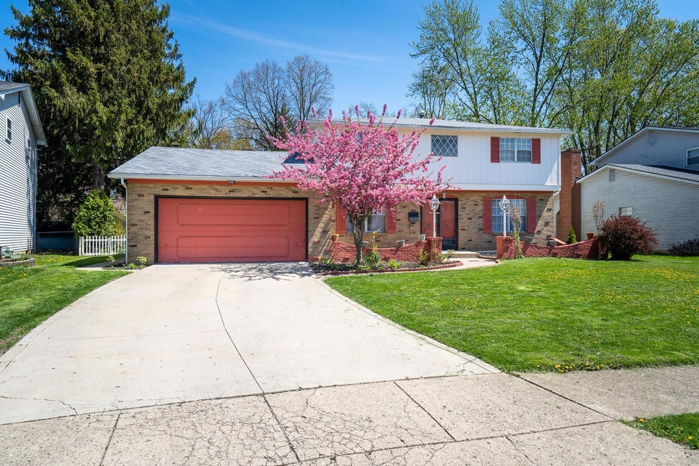 4980 Woodbriar Pl