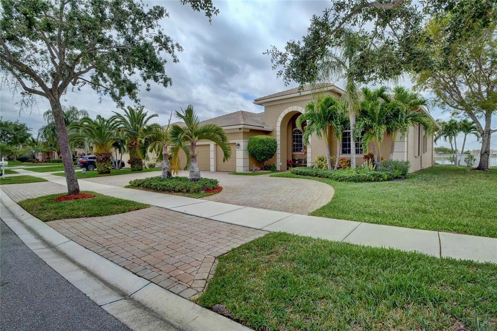 unlisted-address, Fort Lauderdale, FL 33332 - photo 1