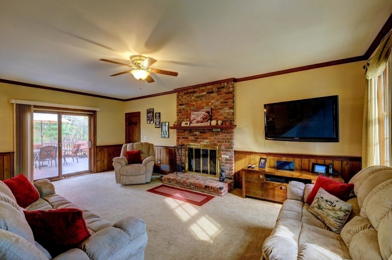 24 Indian Run, Whitehouse Station, NJ 08889 - photo 1