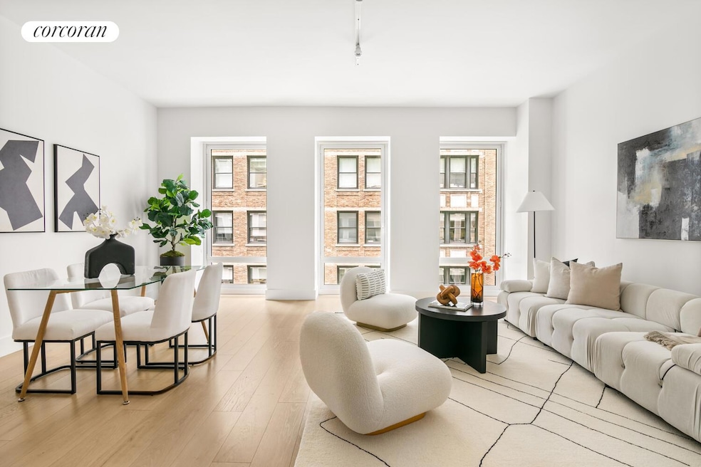 Pending $2,280,000 • Co-Listing Agent