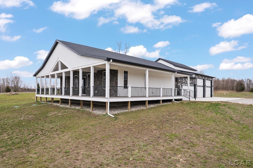 8810 W Stephenson Hwy, Onsted, MI 49265 - photo 1