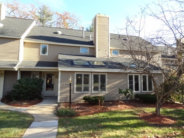 108 Brickett Hill Cir, Haverhill, MA 01830 - photo 1