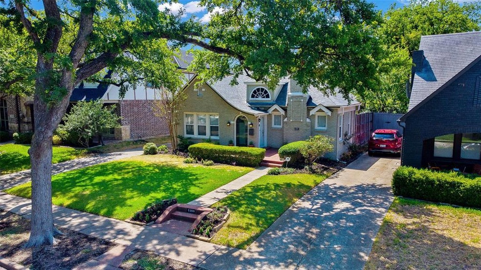 5206 Goodwin Ave, Dallas, TX 75206 - photo 1