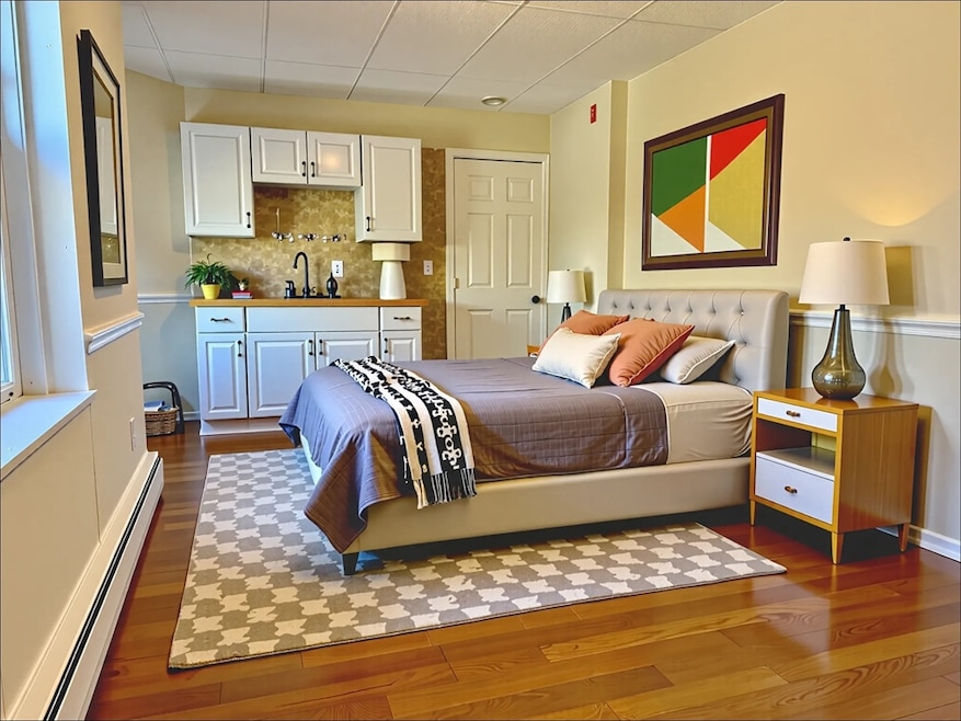 For Rent $2,095/month