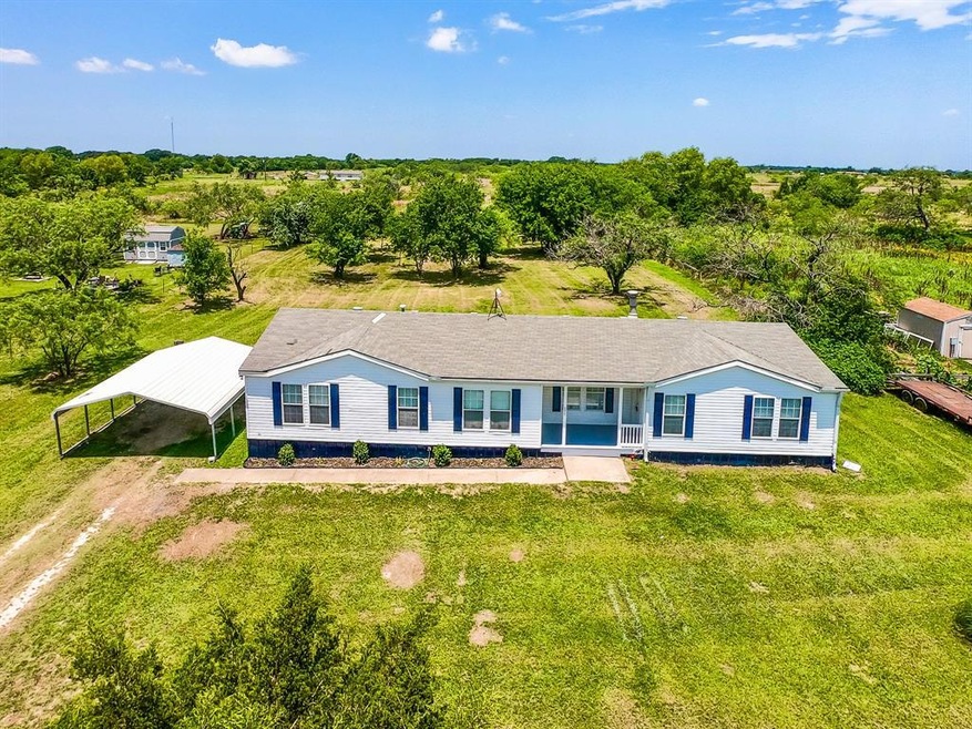 3317 SW County Road 1130, Corsicana, TX 75110 - photo 1