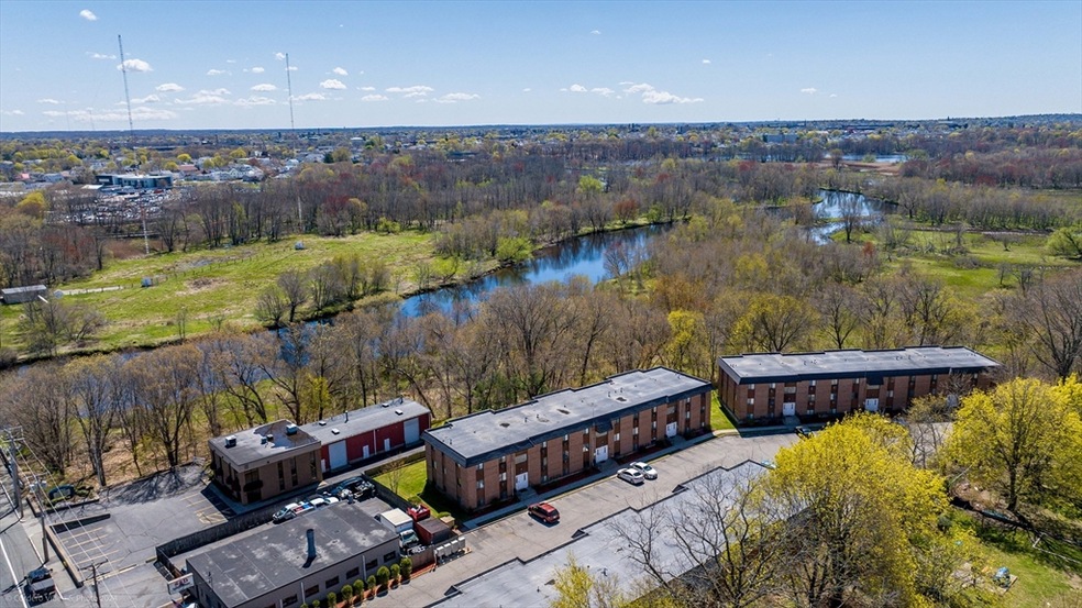 Riverview Condominiums unit 9, Lincoln, RI 02865 - photo 1