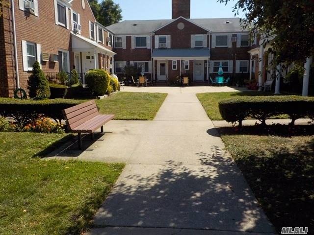 245-36 76th Ave unit D-2, Jamaica, NY 11426 - photo 1