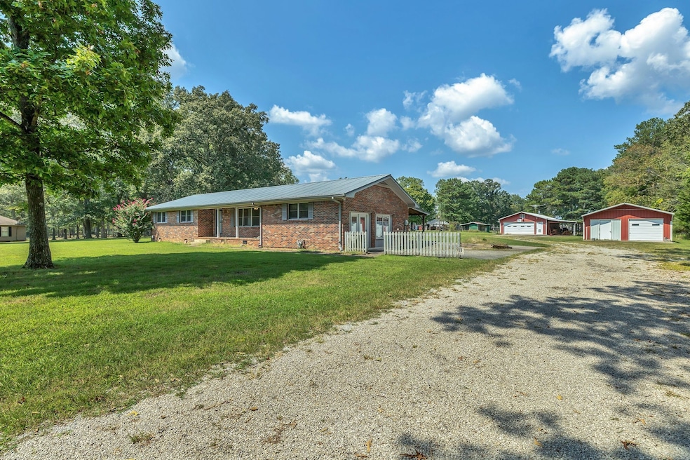 For Sale $324,900 • Co-Listing Agent