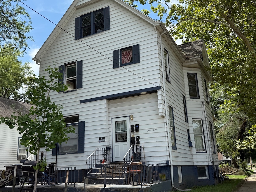 For Sale $160,000 • Co-Listing Agent