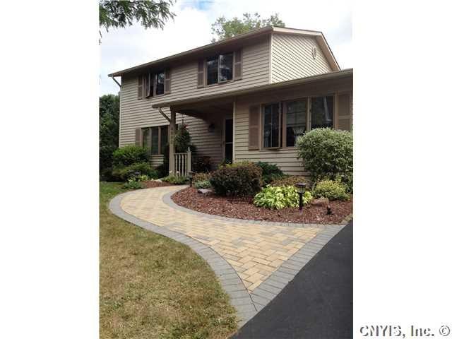 Exterior Front. Welcome home to 4960 Bryn Mawr Dr.