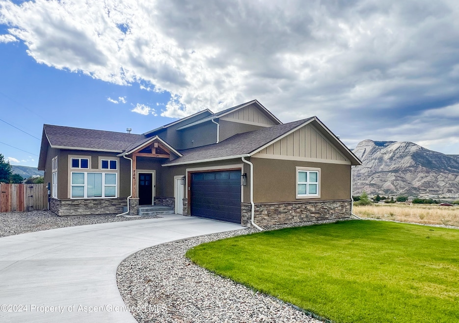 226 Eagle Ridge Dr, Battlement Mesa, CO 81635 - photo 1