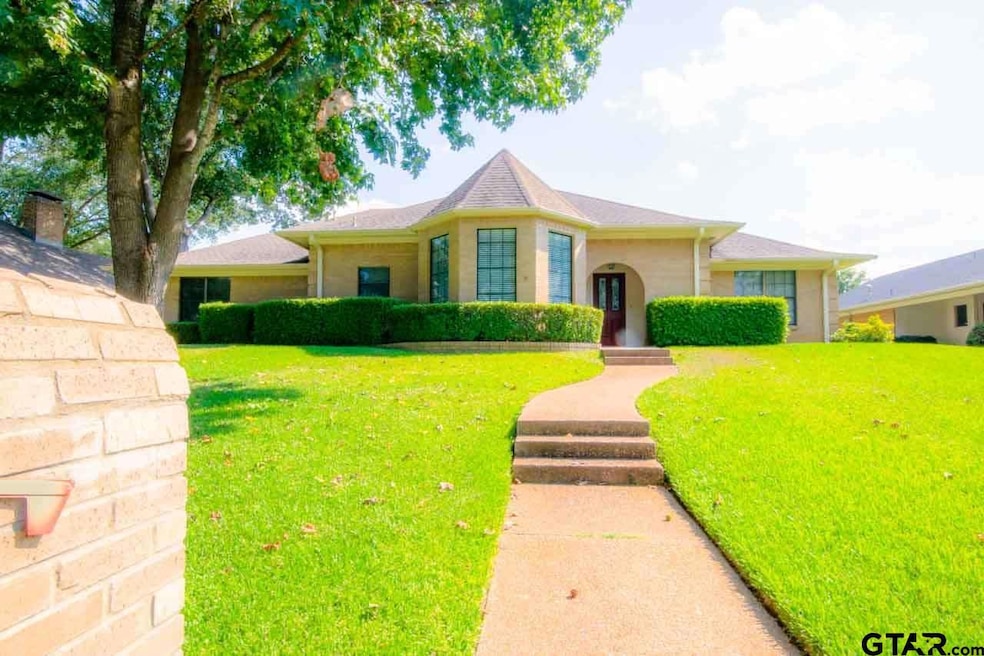 6011 6011 Stoneleigh, Tyler, TX 75703 - photo 1